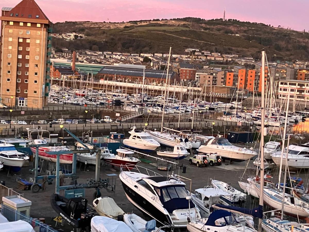 Swansea Bay, Marina & Arena View Mins To Beach & City Eksteriør bilde